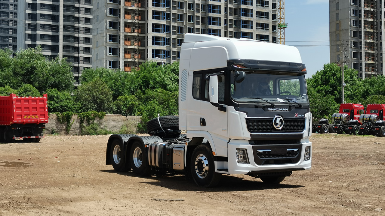 SHACMAN X5000 560HP TRACTO